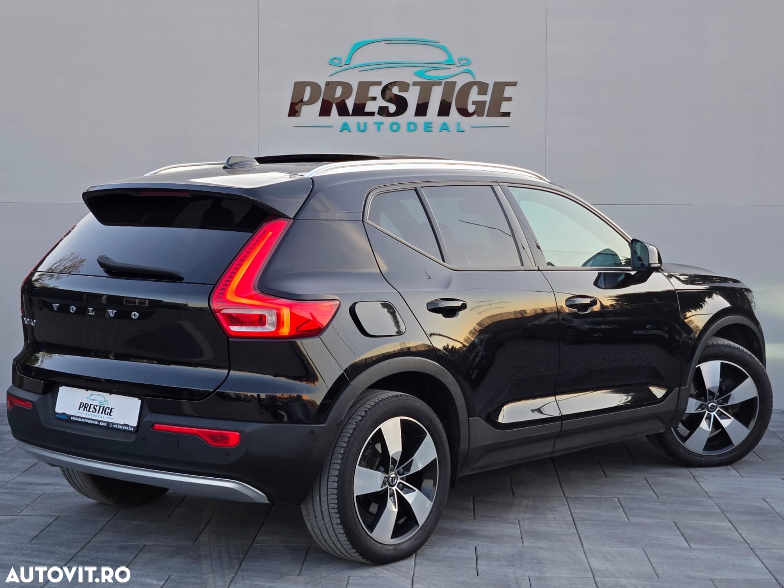 Volvo XC 40 D4 AWD Geartronic Inscription - 4