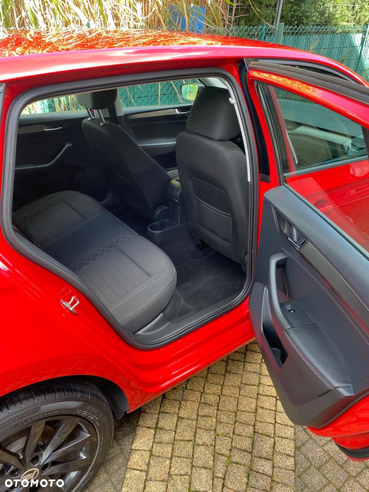Skoda RAPID 1.6 TDI DPF Ambition - 12