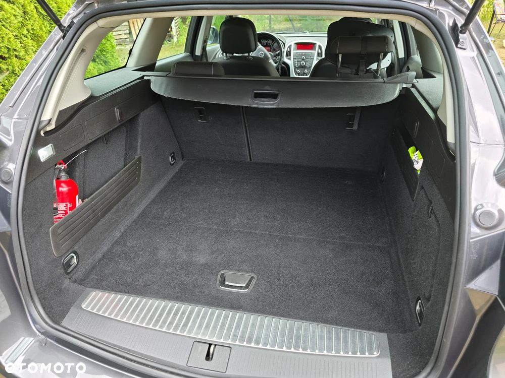 Opel Astra 1.4 T Sport - 22