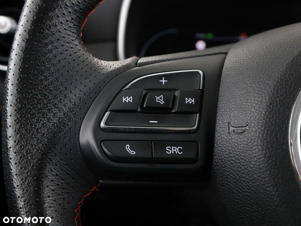 MG ZS ICE 1.5 VTI-tech Luxury - 31