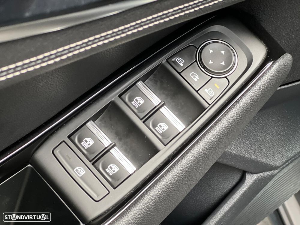 Renault Austral 1.2 E-Tech Techno Espirit - 16