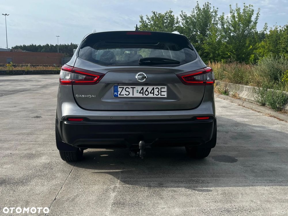 Nissan Qashqai 1.3 DIG-T N-Connecta - 6