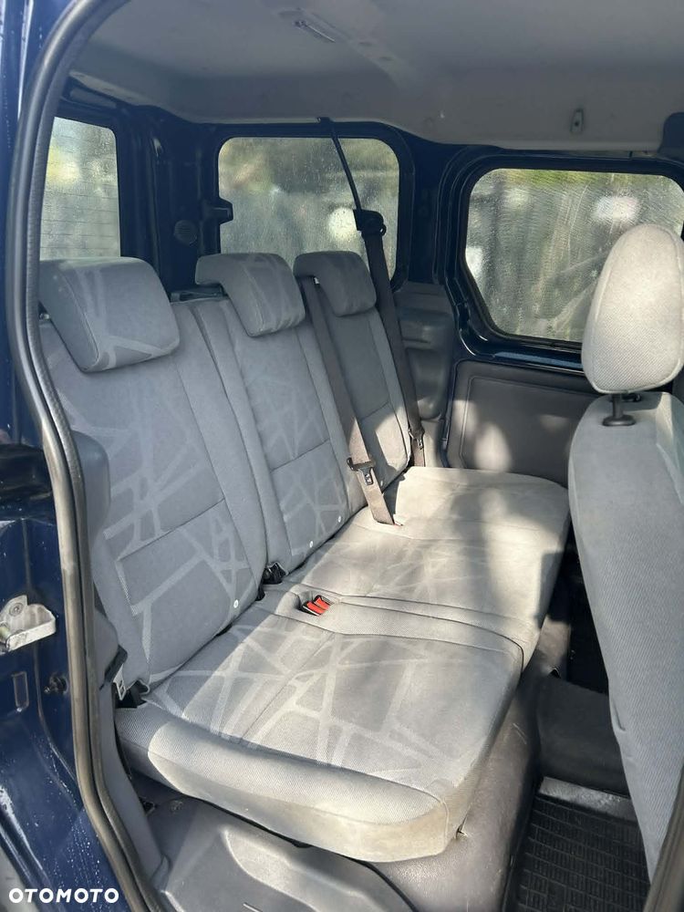 Ford Connect Tourneo - 28