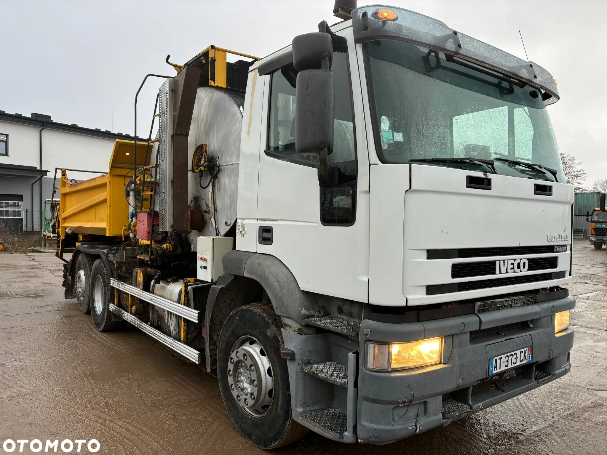 Iveco EuroTech Cursor 350 / SKRAPIARKA Drogowa / - 3
