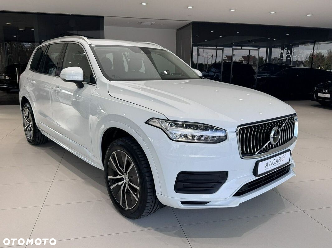 Volvo XC 90 - 9