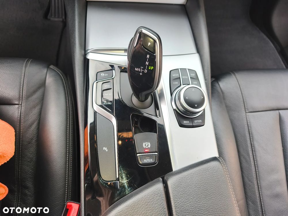 BMW Seria 5 - 30