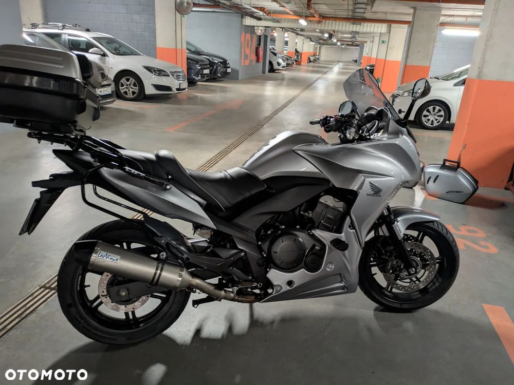 Honda CBF - 11