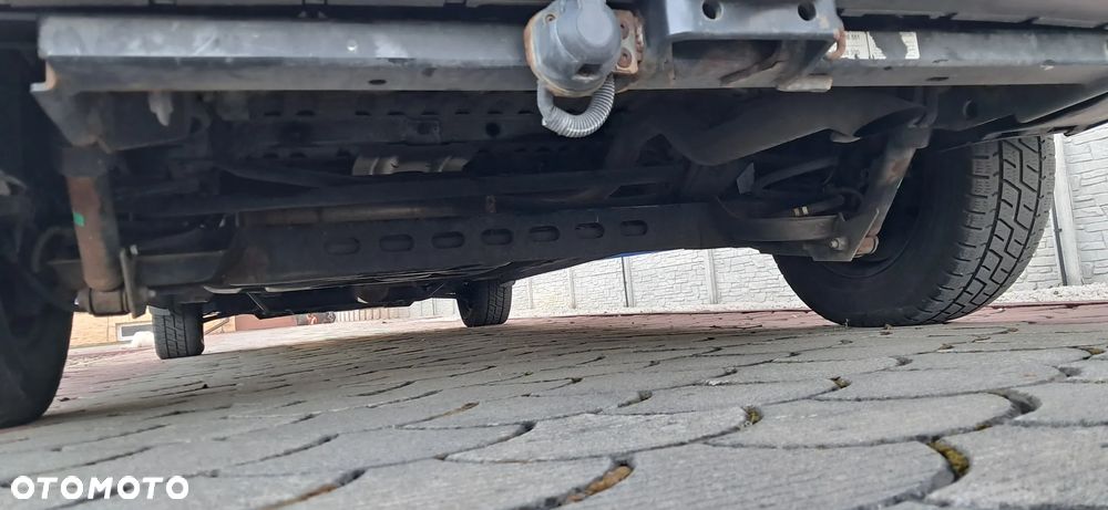 Opel Vivaro 2.5 CDTi L2H1 - 24