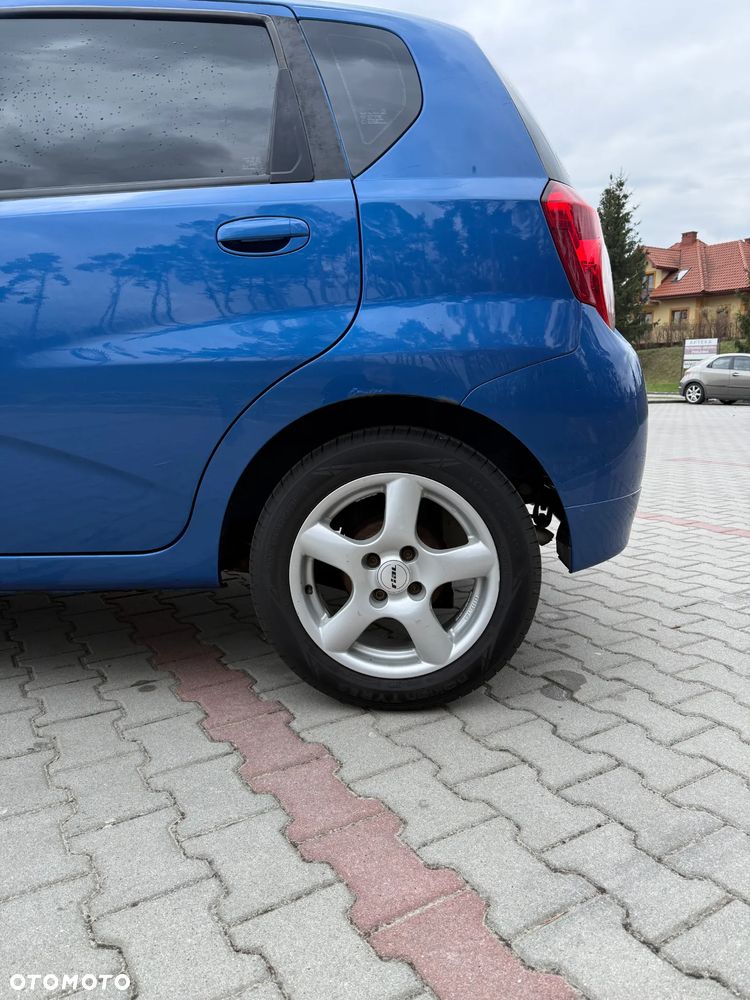 Chevrolet Aveo 1.2 - 4