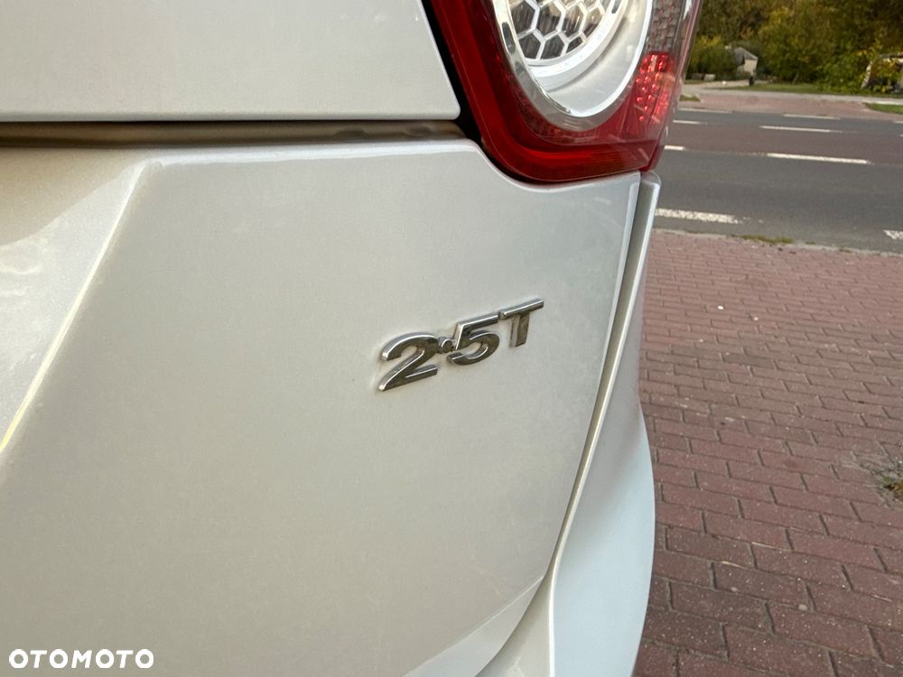 Ford Kuga 2.5 4x4 Titanium - 11