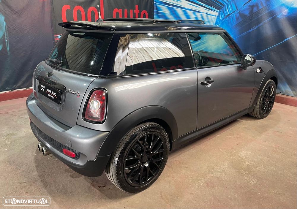 MINI 3 Portas Cooper S - 23