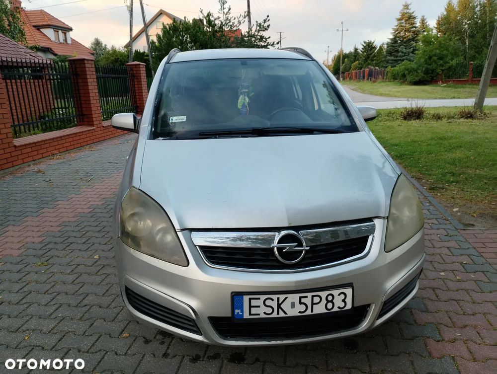 Opel Zafira 2007 photo 2