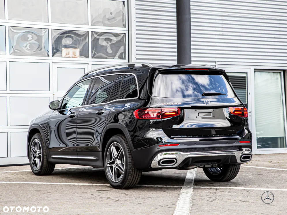 Mercedes-Benz GLB 220 d 4-Matic AMG Line 8G-DCT - 4