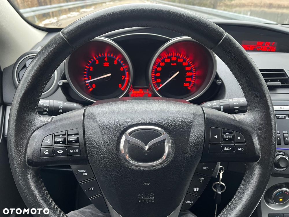 Mazda 3 1.6 Exclusive EU5 - 13
