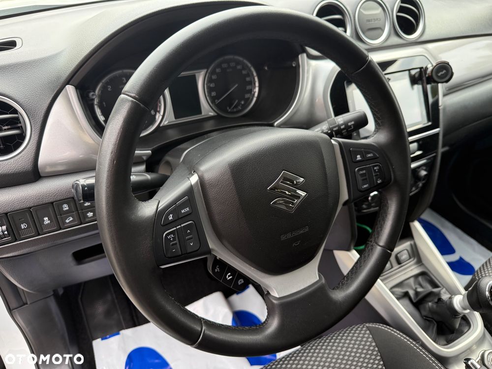 Suzuki Vitara 1.6 DDiS (4x4) Allgrip Comfort+ - 13