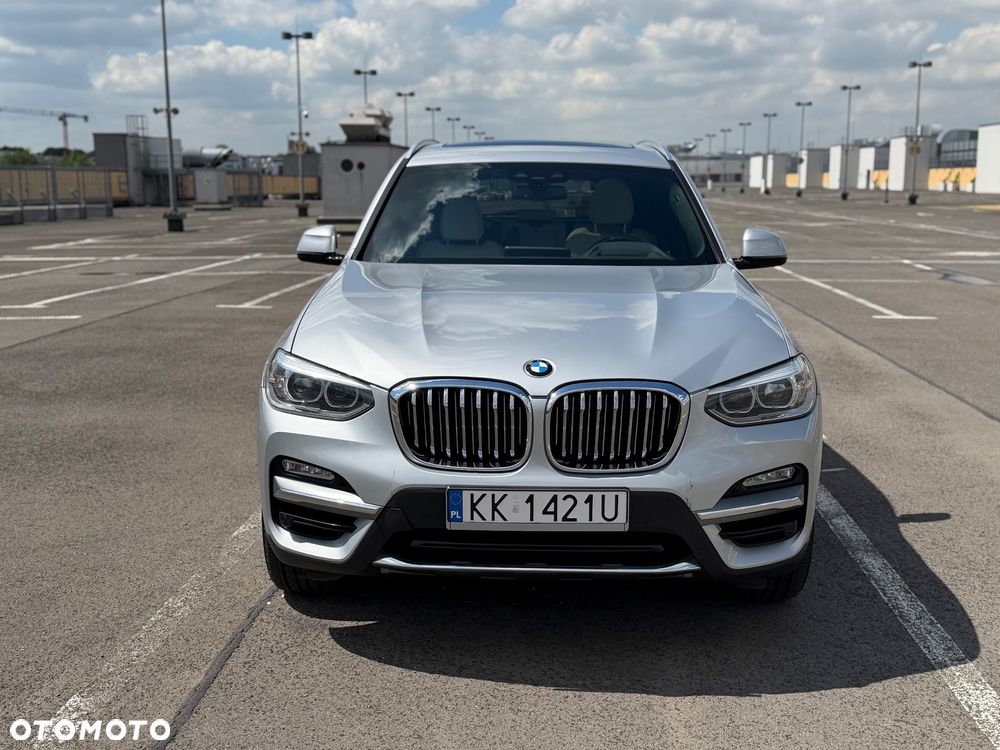 BMW X3 xDrive30i Luxury Line sport - 4