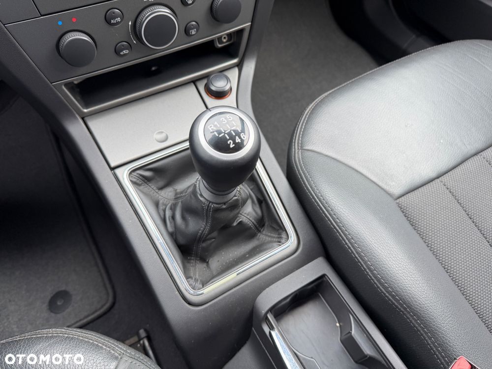 Opel Vectra - 24