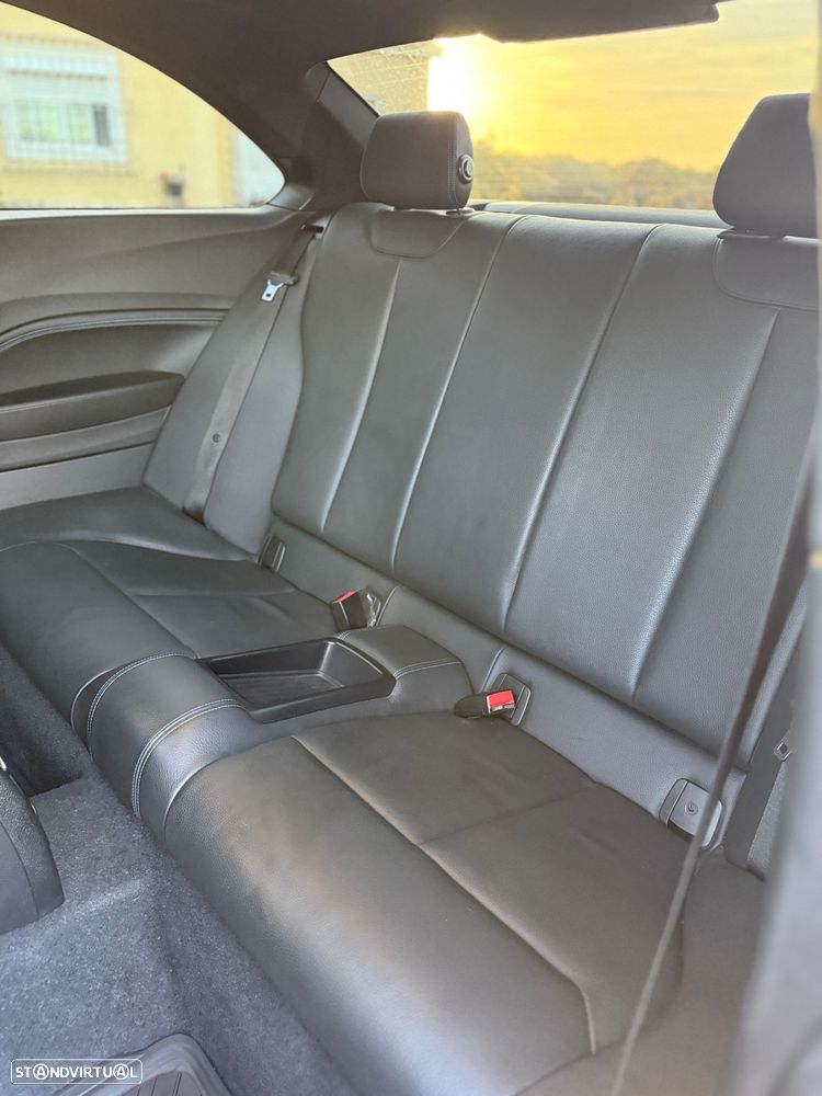 BMW 225 d Coupe Pack M Auto - 9
