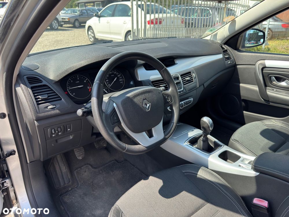 Renault Laguna dCi 110 FAP Expression - 19