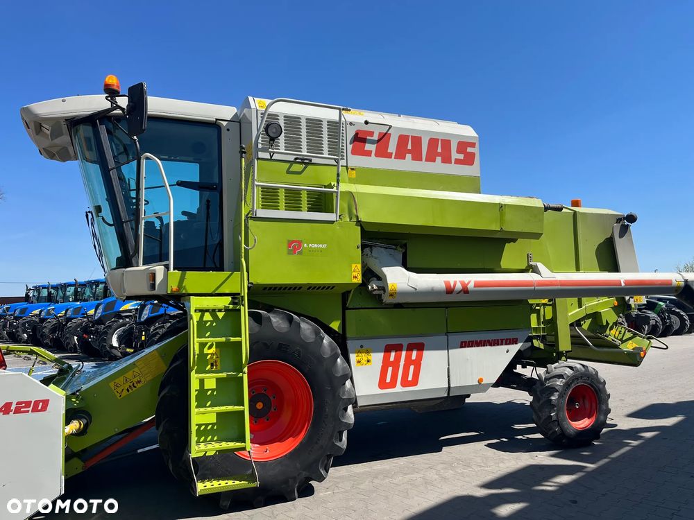 Claas Dominator 88 VX - 7