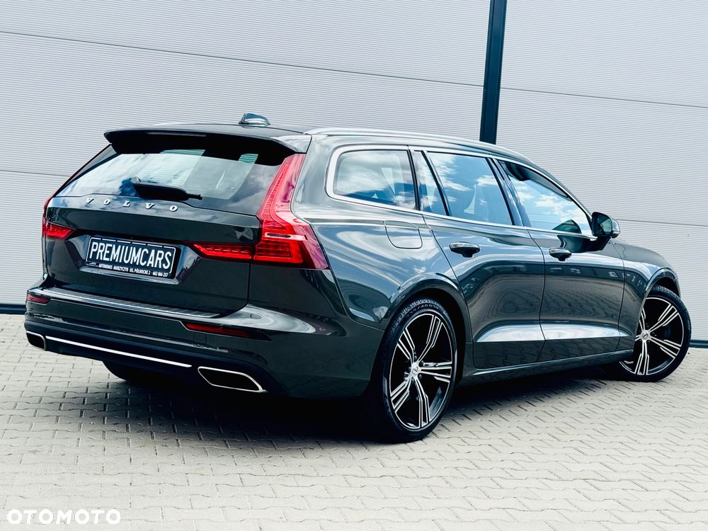 Volvo V60 T6 AWD Recharge Geartronic RDesign - 23