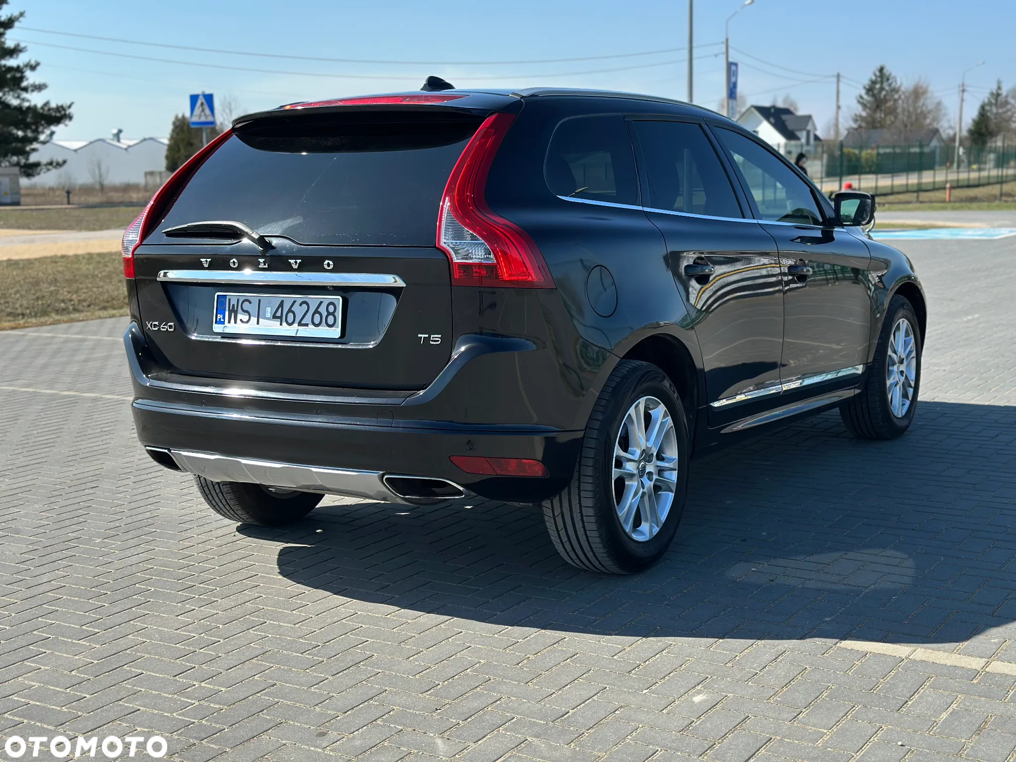 Volvo XC 60 - 4