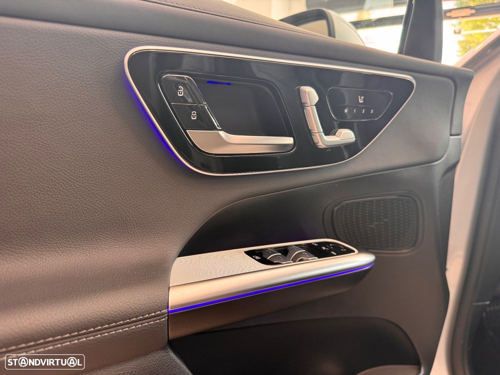 Mercedes-Benz GLC 300 de 4Matic 9G-TRONIC AMG Line Advanced - 13