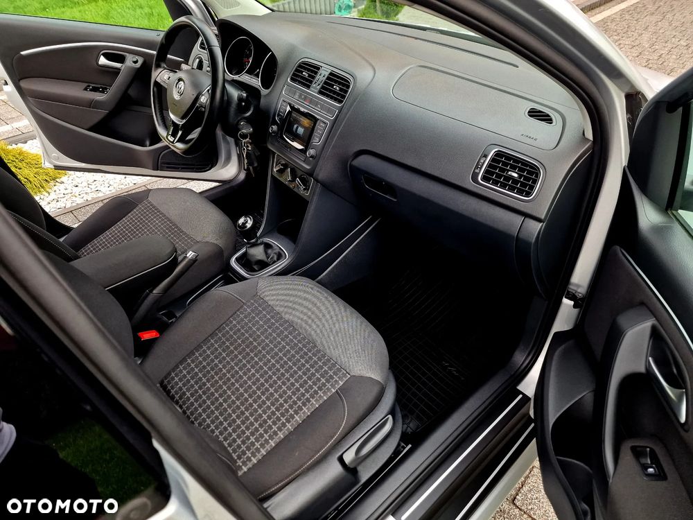 Volkswagen Polo 1.2 TSI BMT Comfortline - 15