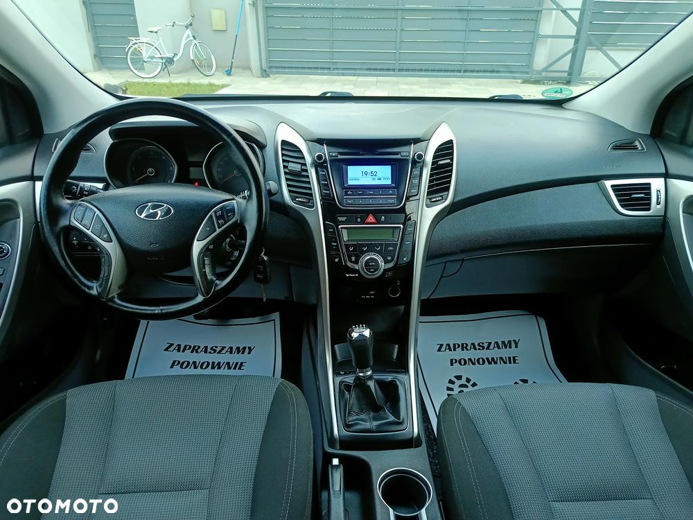 Hyundai i30 blue 1.6 CRDi YES Silver - 25