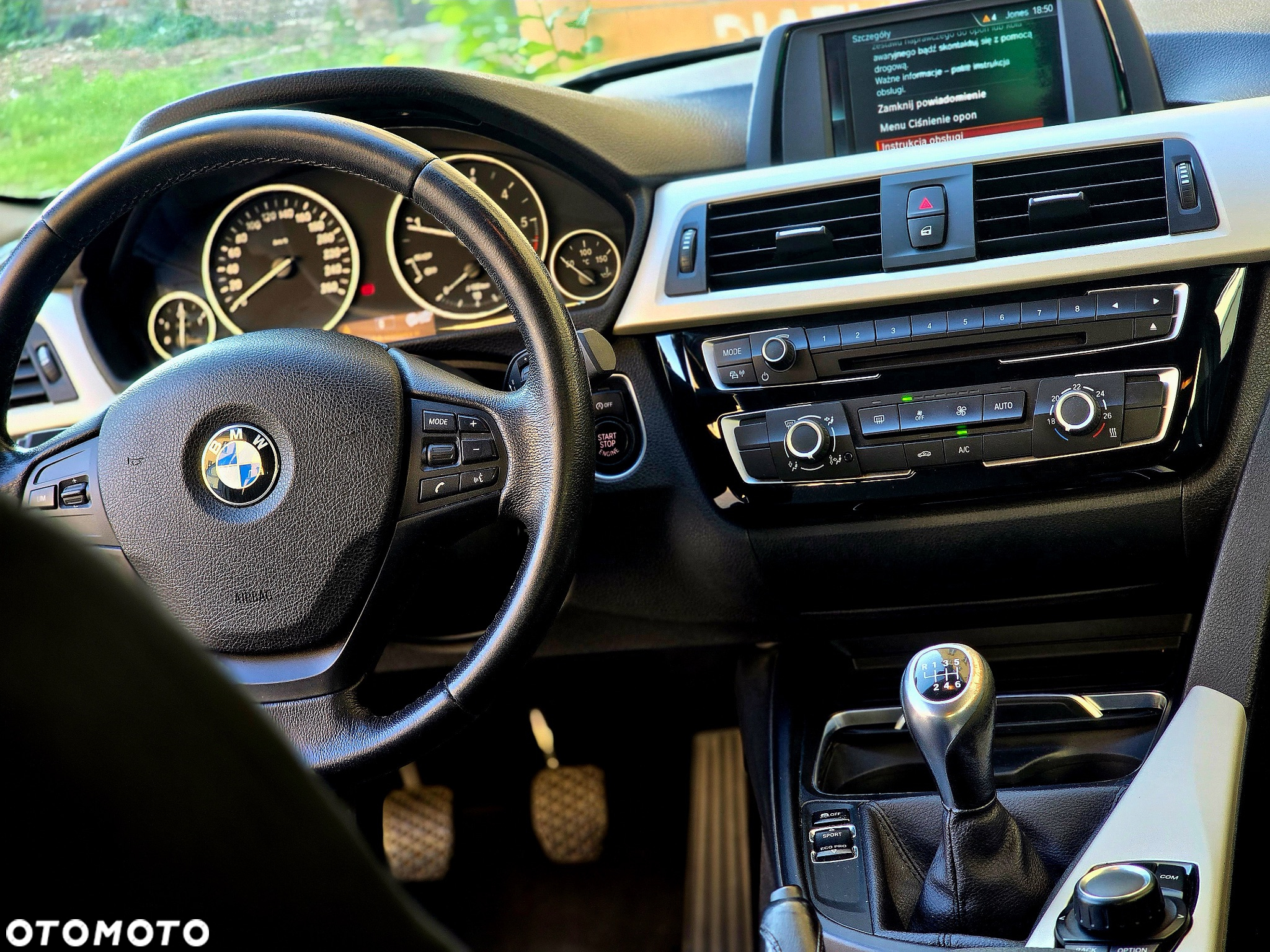 BMW Seria 3 316d - 19