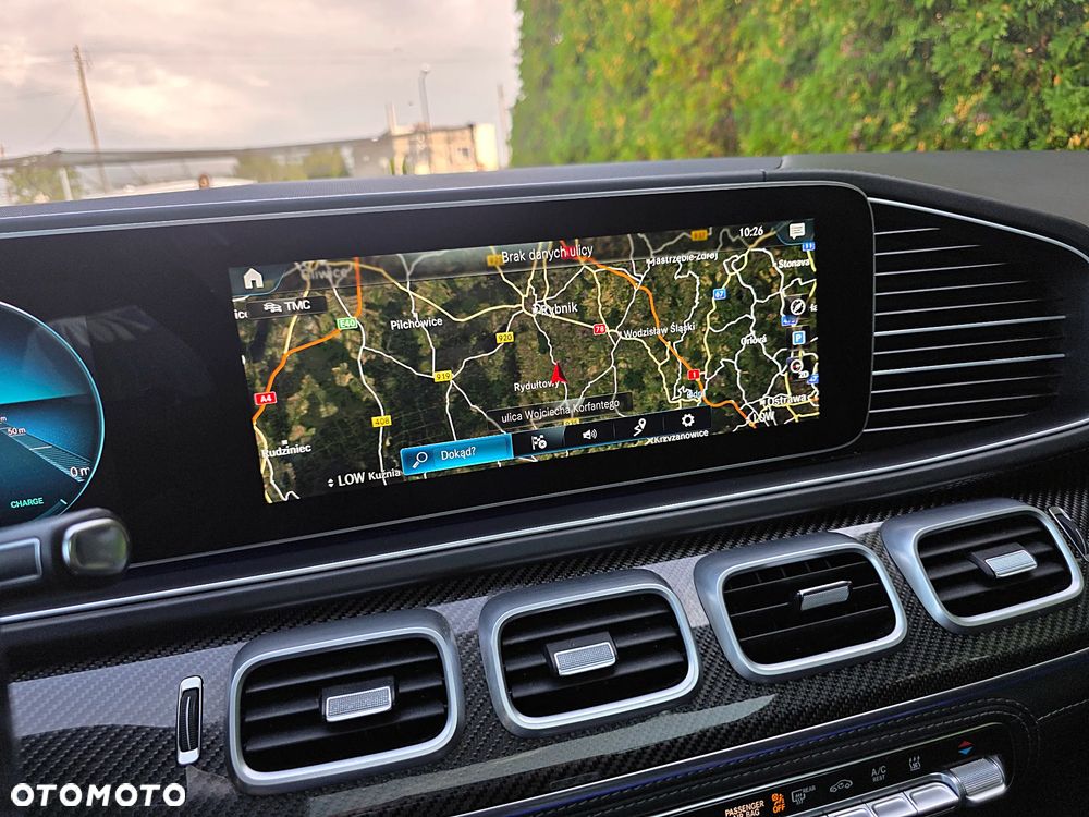 Mercedes-Benz GLS - 18