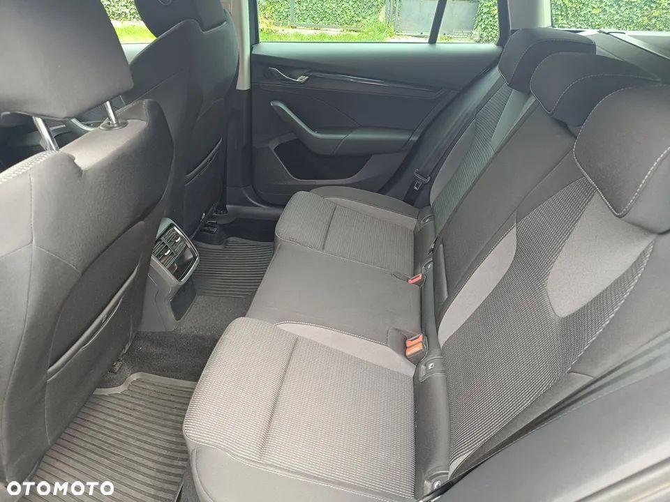 Skoda Octavia 1.5 TSI ACT Ambition - 29