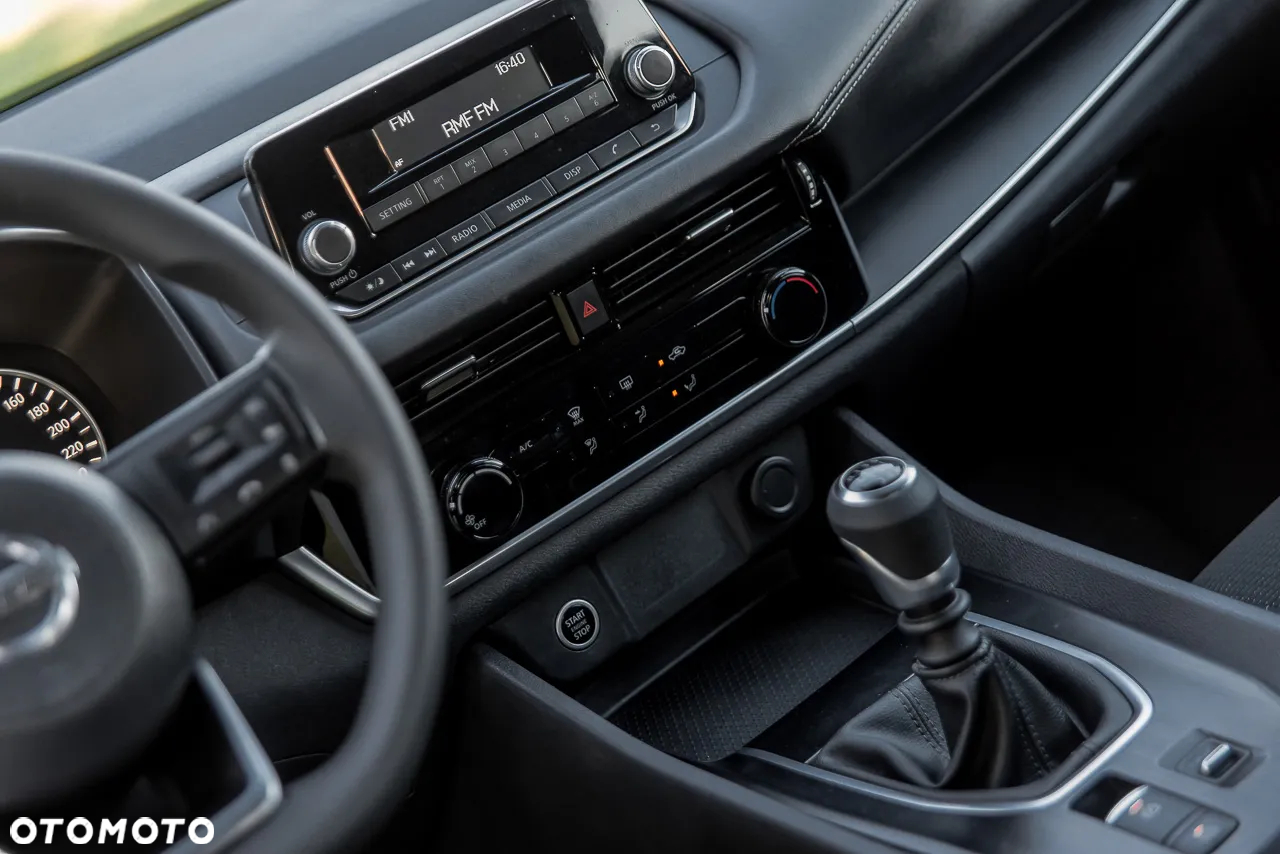Nissan Qashqai - 22