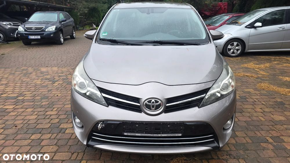 Toyota Verso 2014 photo 4