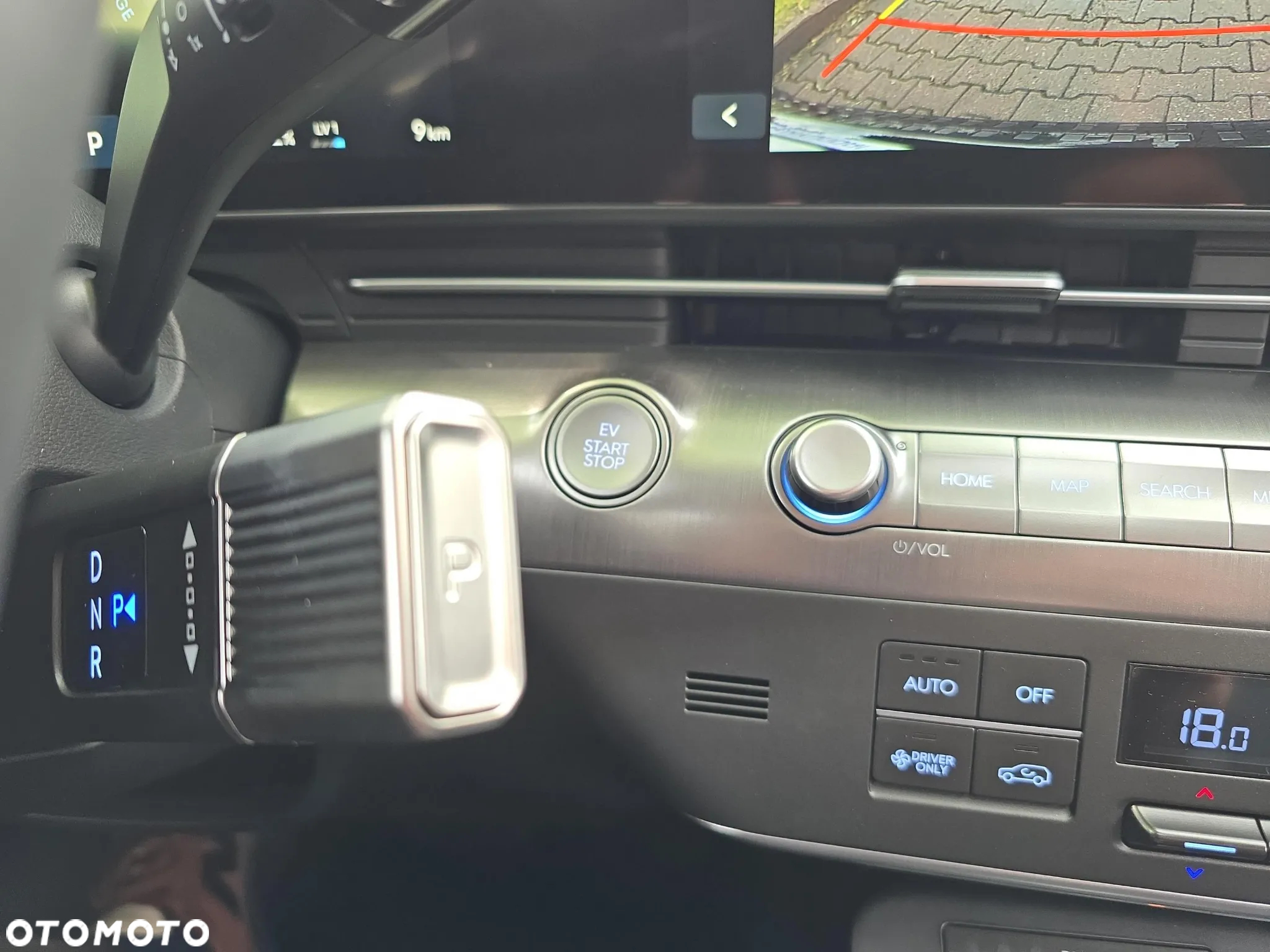 Hyundai Kona Electric 65kWh Executive - 16