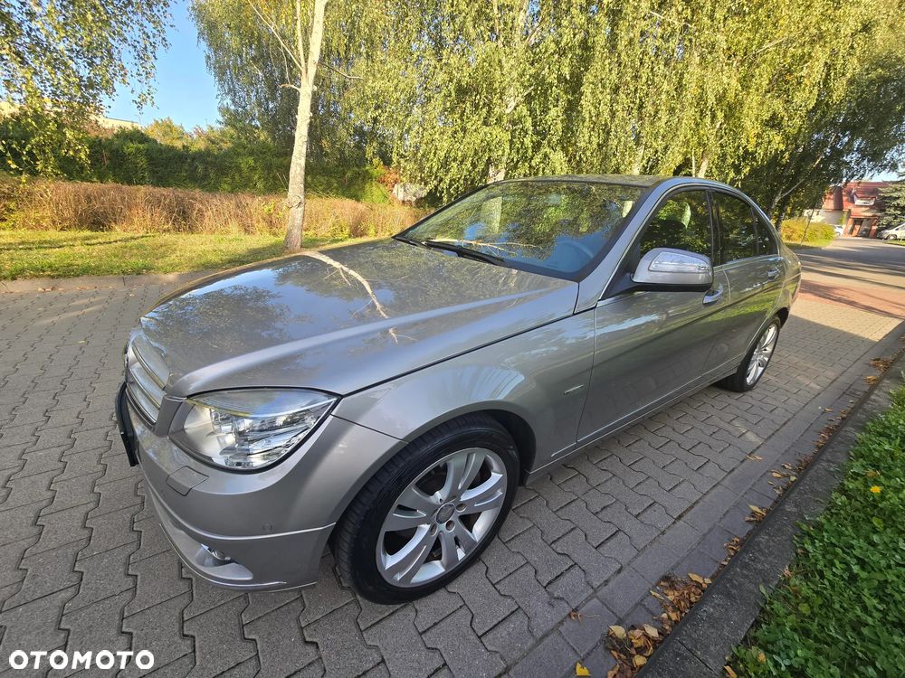 Mercedes-Benz Klasa C 220 CDI DPF Automatik Elegance - 13