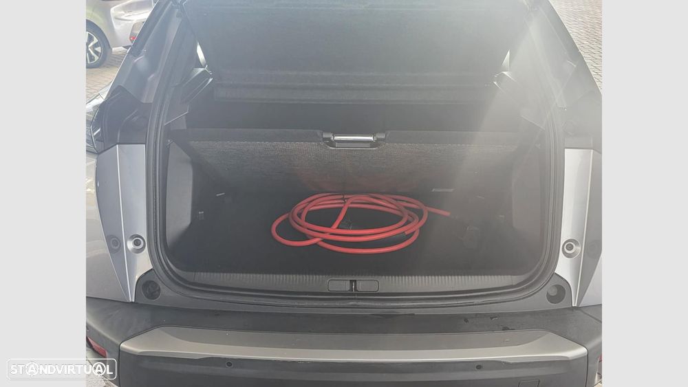 Peugeot e-2008 50 kWh Allure - 18