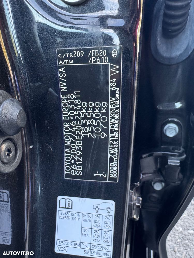 Toyota Corolla - 16
