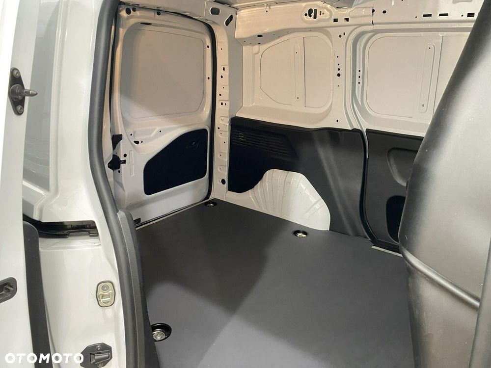 Toyota Proace City - 13