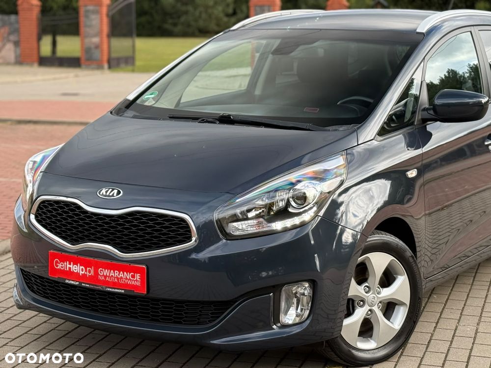 Kia Carens - 9
