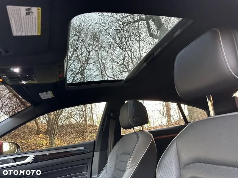 Volkswagen Arteon 2.0 TSI DSG R-Line - 19