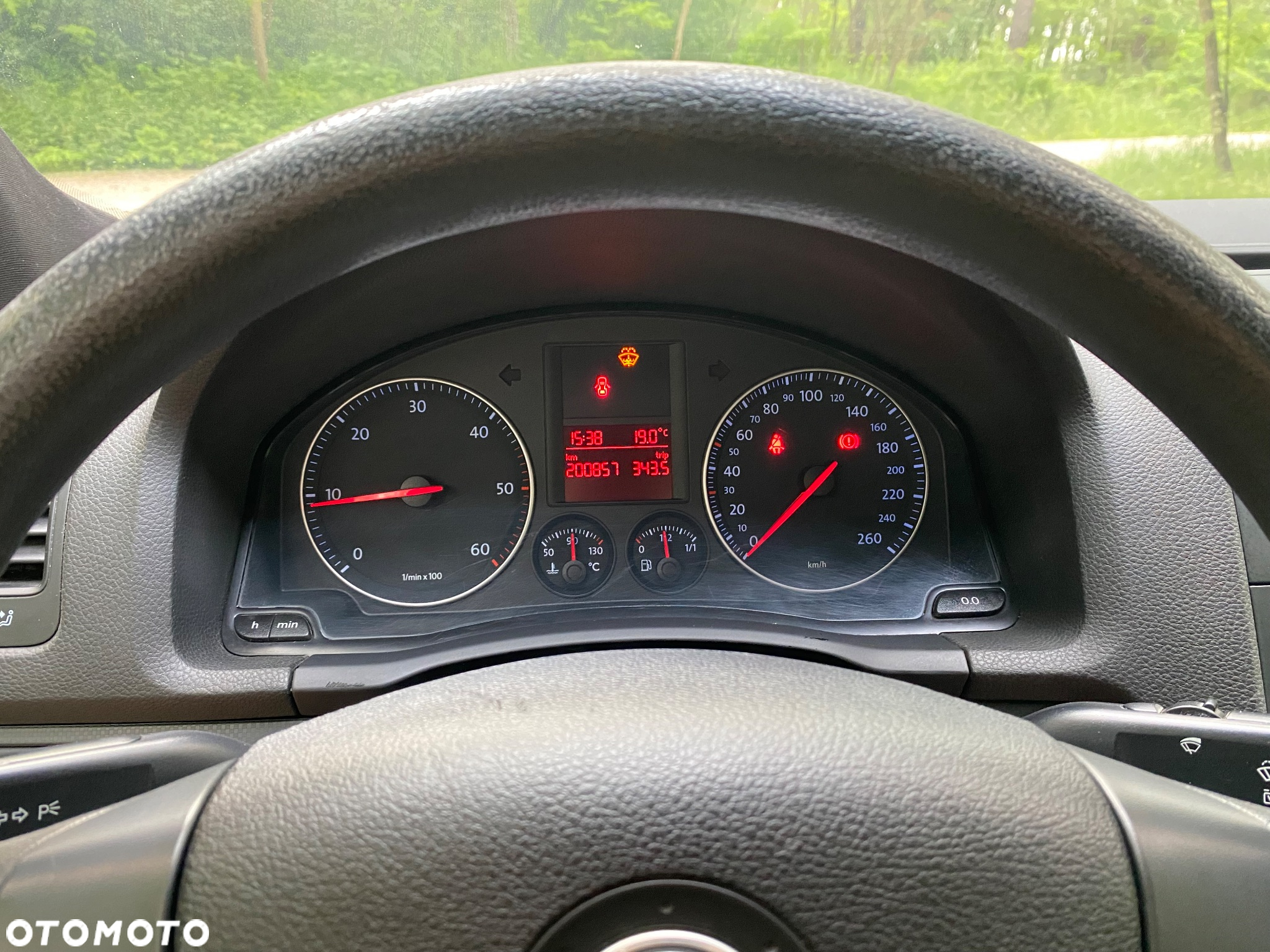 Volkswagen Golf 1.9 TDI DPF Comfortline - 9