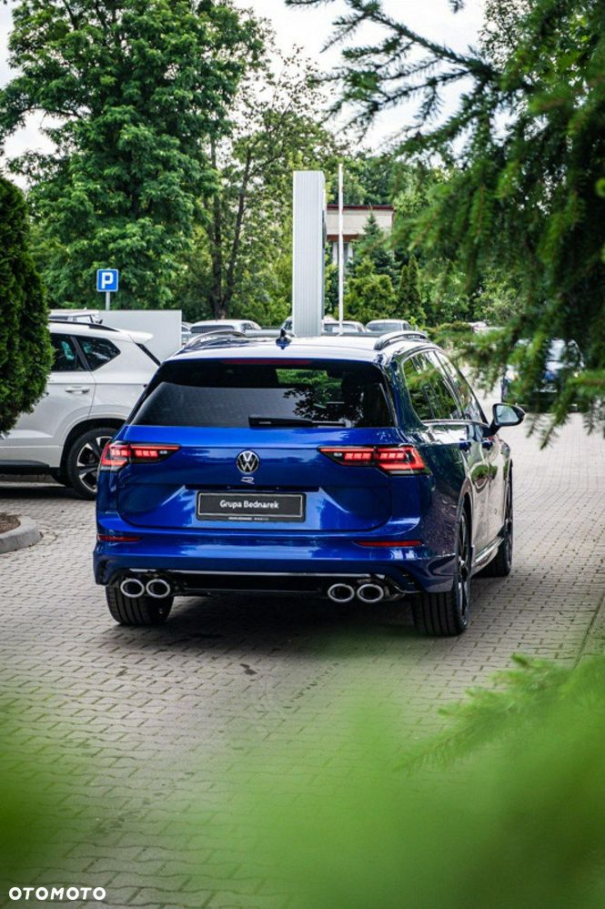 Volkswagen Golf - 21