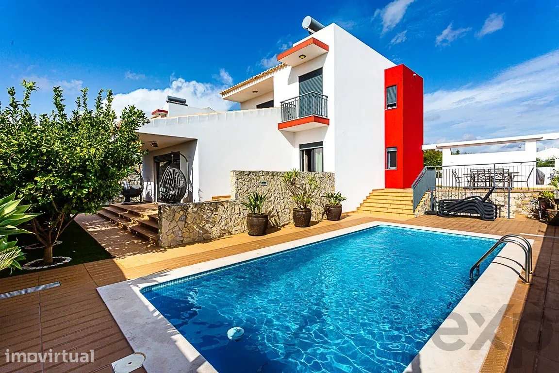 Excecional Moradia Isolada com Piscina, Vistas Panorâmicas e Privacida - Grande imagem: 2/60