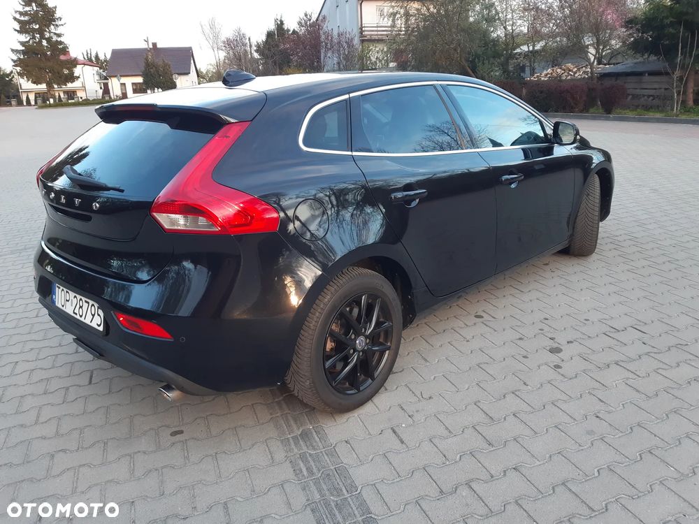 Volvo V40 D4 Summum - 15