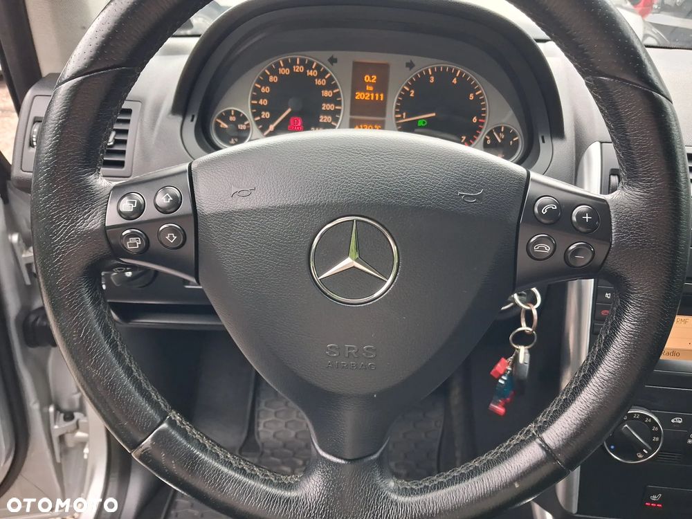 Mercedes-Benz Klasa A 170 Avantgarde - 16