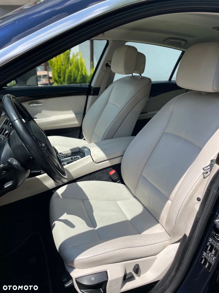 BMW 5GT 530d - 34