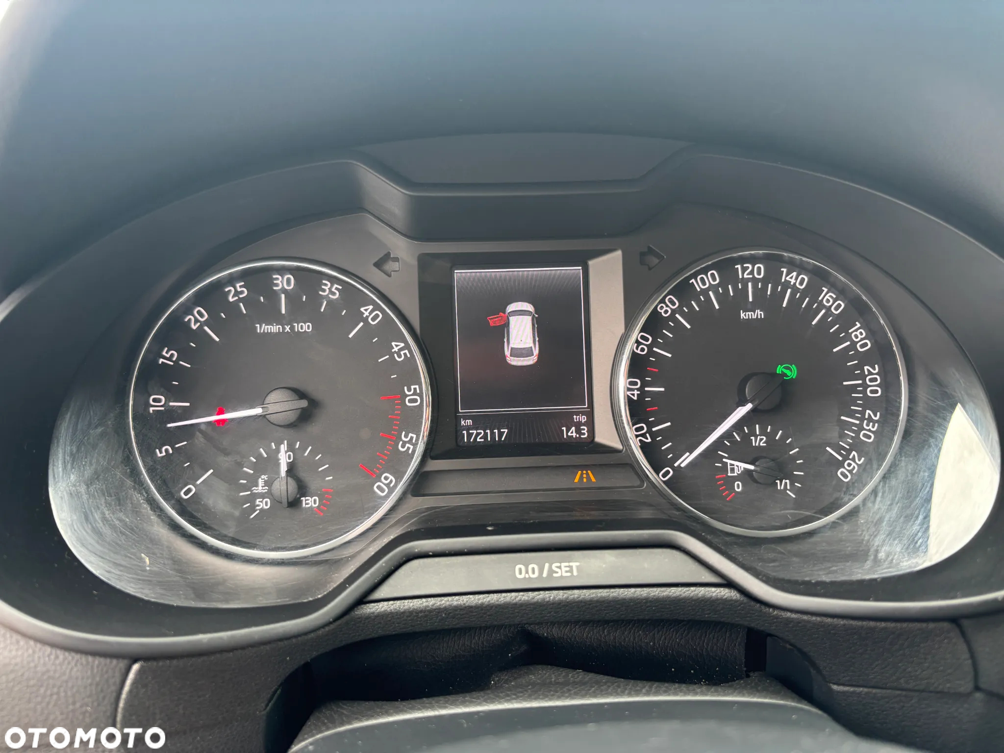 Skoda Octavia Combi 2.0 TDI DSG L&K - 17