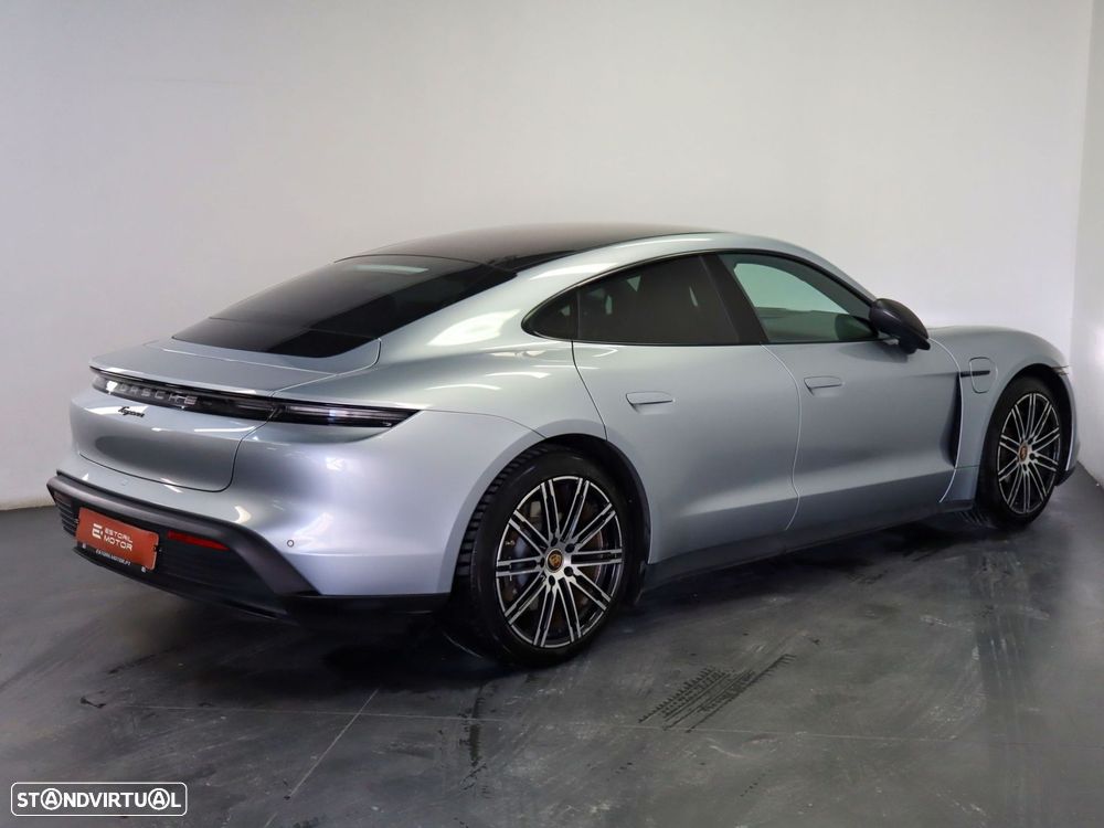 Porsche Taycan Standard - 4