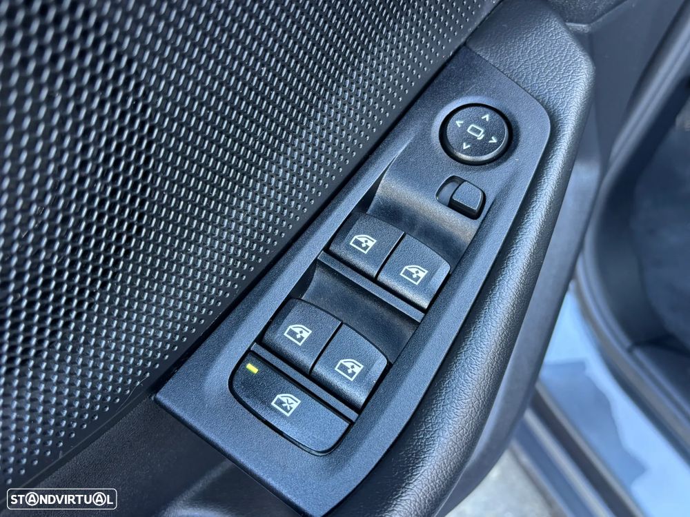BMW 116 i Advantage - 23